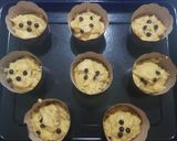 Foto langkah ke 10 dari resep Muffin pisang panggang.