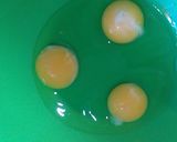 Foto del paso 1 de la receta: Bizcochuelo en olla