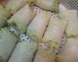 Foto langkah ke 2 dari resep Sawi Gulung Ayam.