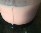 A picture of step 2 of Strawberry Shake.