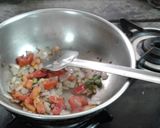 A picture of step 3 of Spicy onion and tomato paratha.