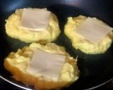 Foto langkah ke 4 dari resep Pancake Tape Isi Keju.