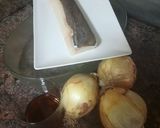 Foto del paso 1 de la receta: Bacalao con cebolla y moscatel al horno