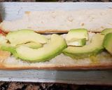Foto del paso 2 de la receta: Bocadillo de aguacate