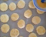 A picture of step 5 of Mini cheese biscuits with Greek Yogurt.