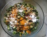 A picture of step 5 of Besan Bhindi.