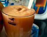 A picture of step 1 of Papaya and milk smoothie.