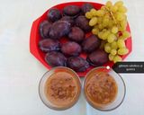 Pas rețetă Smoothie cu prune, struguri și stafide 3 fotografie