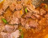 A picture of step 2 of Beef pulao.