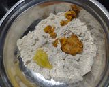 A picture of step 1 of Sweet and spicy masala bhakhri.
