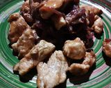 A picture of step 3 of Chicken Breast with Caramelized Red Onions.