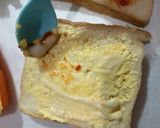 Foto langkah ke 2 dari resep Egg Sandwich.