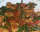 Foto langkah ke 6 dari resep Tumis tempe kacang panjang pedas.