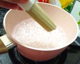 Foto langkah ke 1 dari resep Mie kuah MPASI 1 tahun +.