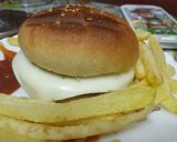 आलू टिक्की बर्गर (Aloo Tikki burger recipe in hindi) रेसिपी चरण 12 फोटो