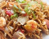 Foto langkah ke 5 dari resep Mie Goreng Jawa.