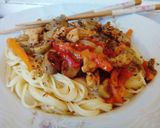 Foto del paso 9 de la receta: Pasta china con pollo, vegetales y salsa de soja. Súper fácil !!