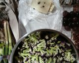 Foto del passaggio 2 della ricetta Cavolfiore affogato