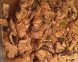 Foto del paso 9 de la receta: Pollo con salsa de cacahuete y pistachos 