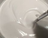 A picture of step 5 of سٹرابیری آئسکریم.