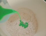 Foto langkah ke 2 dari resep Roti sobek pandan.