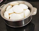 A picture of step 5 of Idli. (Poha Idli).