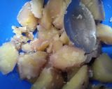 Foto langkah ke 2 dari resep Kolak Candil Ubi Ungu dan Kentang.