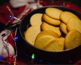 Foto del paso 8 de la receta: Galletas de mantequilla y limón 🌆🌲