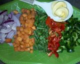 A picture of step 1 of Butter veggies sauce.