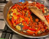 A picture of step 1 of Chicken and chorizo paella.