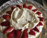 A picture of step 17 of Strawberry Cake (Le Fraisier).