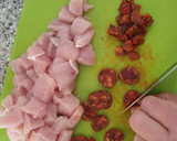 Foto del paso 1 de la receta: Arroz de domingo con 3 carnes