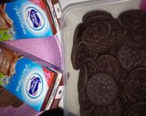Foto langkah ke 1 dari resep Brownies Oreo topping keju, resep simpel No Mixer dan Oven.