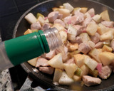 Foto del paso 4 de la receta: Solomillo de pavo con pera y manzana