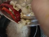 Dal tadka & crispy kamal kakdi