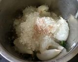 A picture of step 1 of Litchi lemonade.