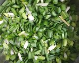 લસણિયો રોટલો (Lasaniya Rotlo Recipe In Gujarati) રેસીપી સ્ટેપ2ફોટો