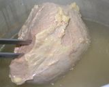 Foto del paso 3 de la receta: Peceto o lengua, puerros salteados y papines