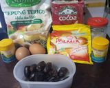 Foto langkah ke 1 dari resep Brownies Kukus Coklat Kurma.