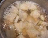 Hình bước làm 2 của món Canh bầu nấu tôm khô