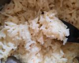 A picture of step 3 of Thin crust rice pizza.
