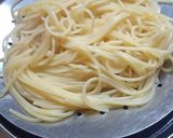 Foto langkah ke 1 dari resep Spaghetti Neapolitan.