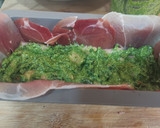 Foto del paso 5 de la receta: Pastel de salmón con pesto de espinacas y patatas a la menta