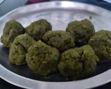 A picture of step 6 of Matar Kachori.