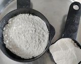 A picture of step 1 of Barley flour cookies.