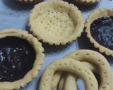 Foto langkah ke 2 dari resep Pie Buah Mini.
