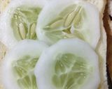 A picture of step 2 of Vegetable sandwich.