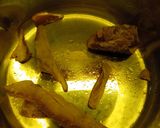 A picture of step 2 of Collard Greens; Clean, Cook, and Disposal.