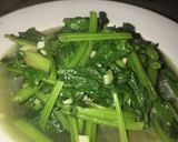 Foto langkah ke 4 dari resep Poileng Cah Bawang putih Ekspress.