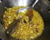 A picture of step 5 of Lasaniya Bataka sabji.